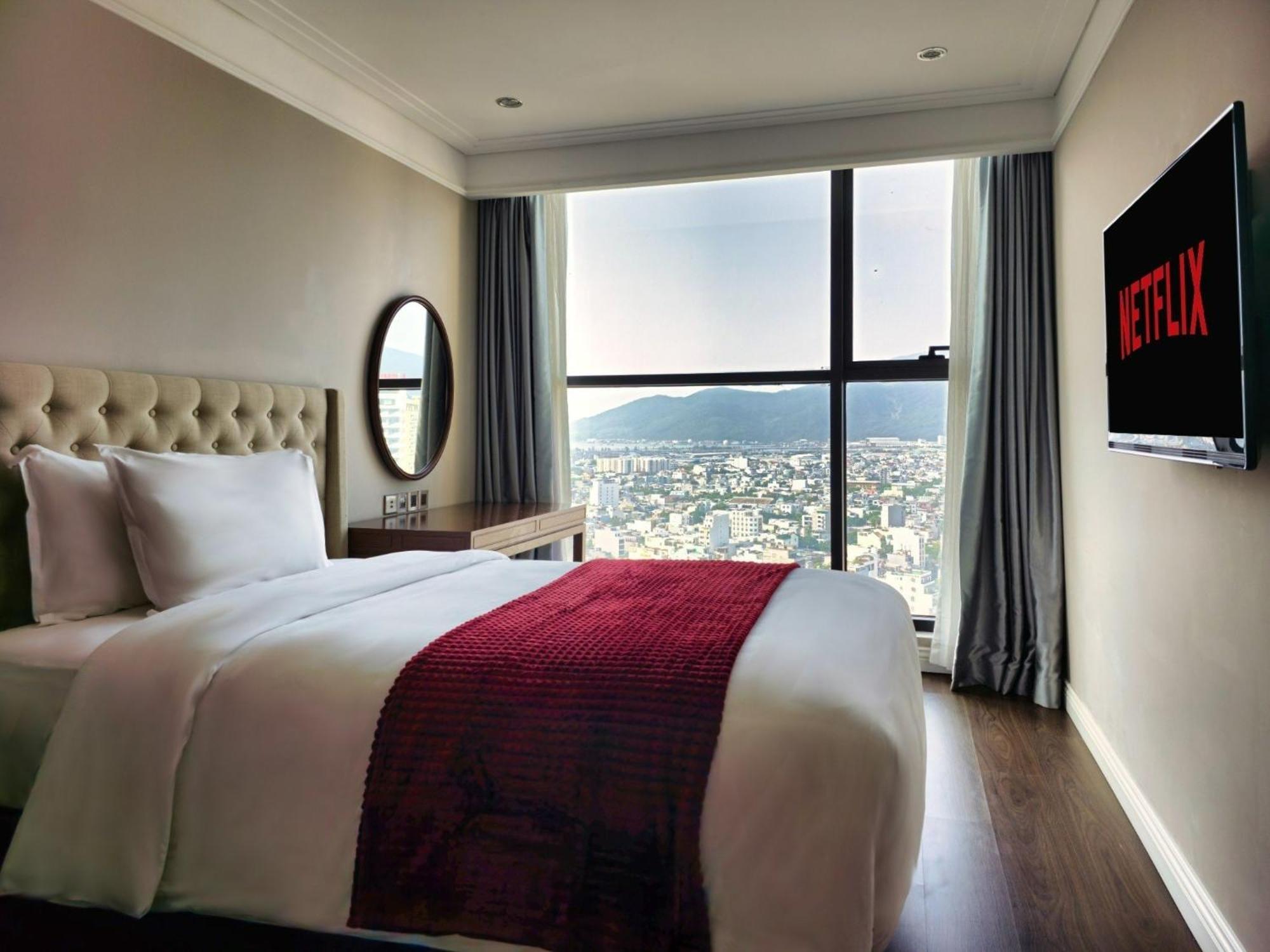 Căn hộ Luxurious Ocean View - My Khe Front - Hinata Đà Nẵng