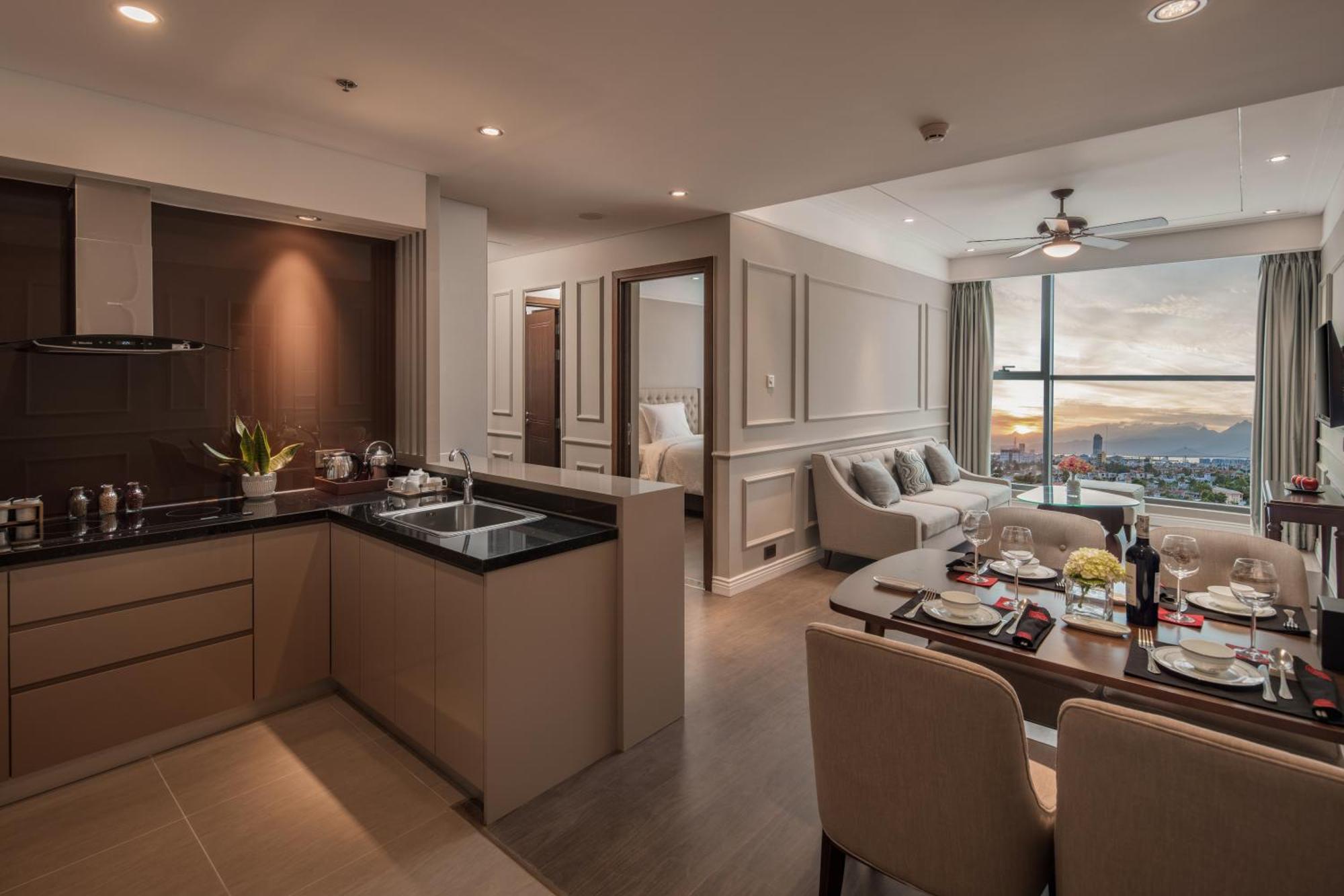 Luxurious Ocean View - My Khe Front - Hinata Căn hộ *